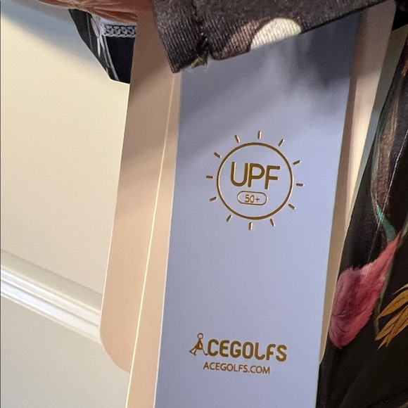 AceGolfs Floral Long Sleeve Top  black & pink - Picture 4 of 4